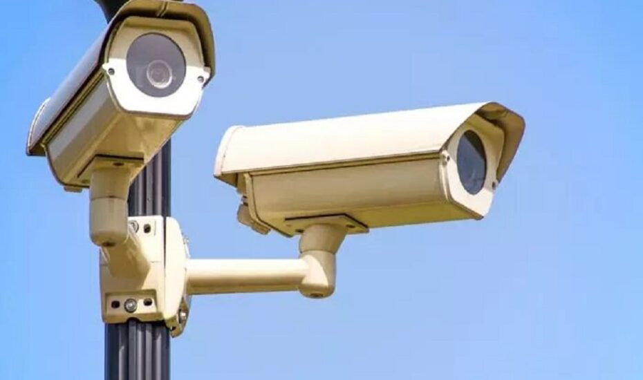 پلیس دوربین های مراکز عمومی