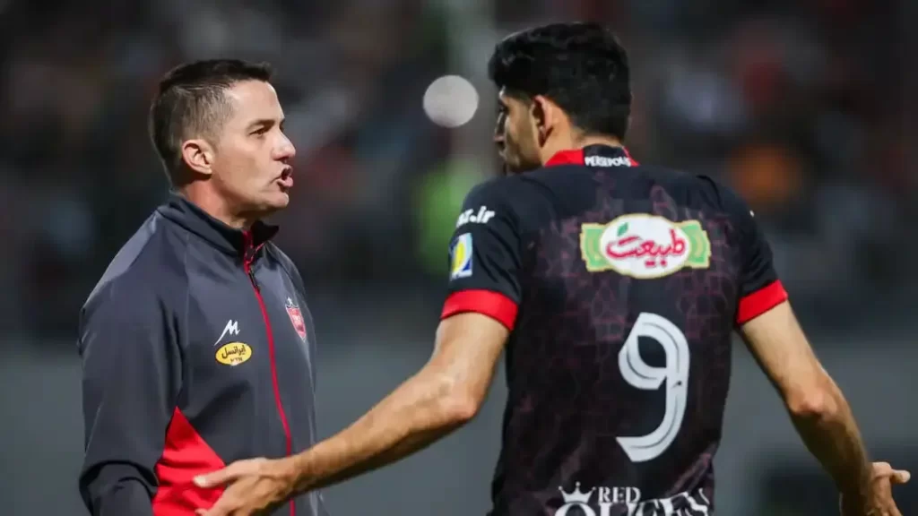 سرمربی پرسپولیس