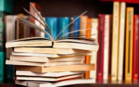 نیلوفر امرایی، مترجم ادبیات کودک