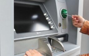 پلیس سالمندان عابربانک