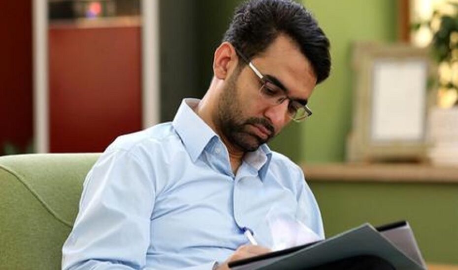 آذری جهرمی موافقت مجلس تعطیلی شنبه