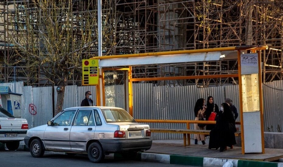 پارک در ایستگاه‌های اتوبوس و تاکسی ممنوع