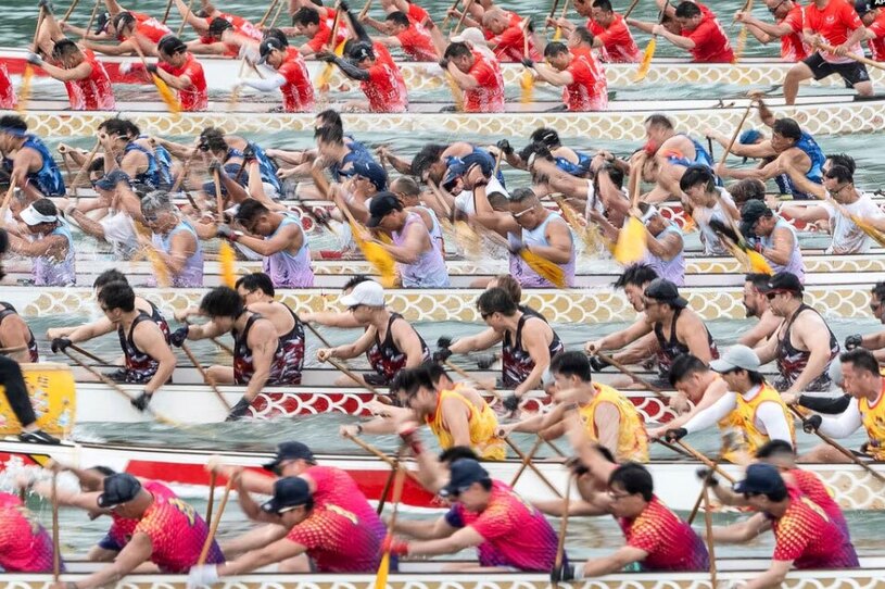 مسابقات سالانه قایقرانی 