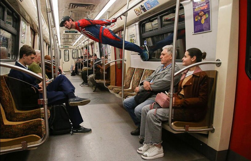 مترو شهر سن پترز بورگ