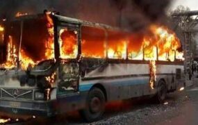 اتوبوس مسافری بروجرد آتش سوخت