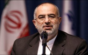 حسام‌الدین آشنا مشارکت در انتخابات