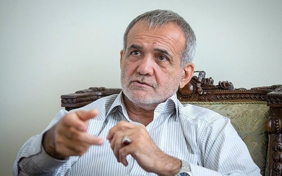 کنایه توئیتری پزشکیان به زاکانی