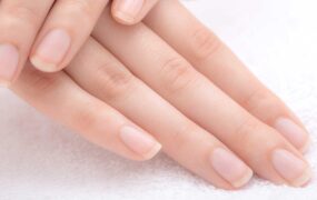 ۳ ماده مغذی استحکام ناخن‌ها