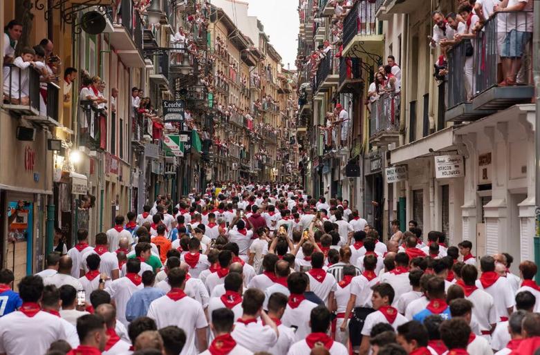 دیدنی های امروز؛ از توفان بریل تا مسابقات یورو 2024 جشنواره گاوبازی "سان فرمین"