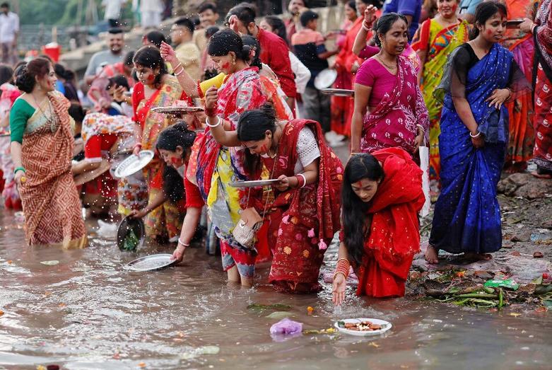 دیدنی های امروز؛ از نشست سران ناتو تا مسابقات یورو 2024 جشنواره آیینی هندوها
