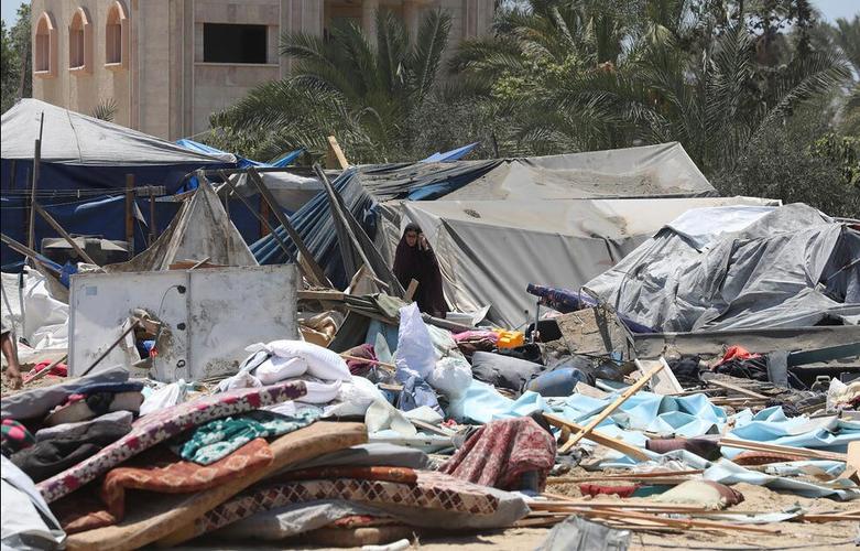 بیش از 100 کشته و 300 زخمی در حمله هوایی اسرائیل