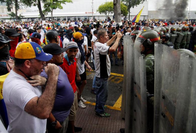شورش های خیابانی علیه نتایج انتخابات ریاست جمهوری در ونزوئلا