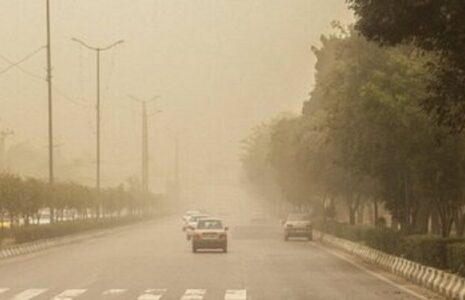 باد و گردوخاک در جاده های ۵ استان باد و گردوخاک در جاده های ۵ استان