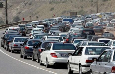 ترافیک نیمه‌سنگین در جاده چالوس