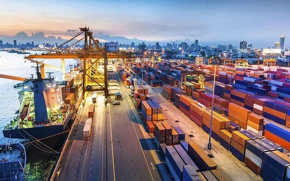 عوارض گمرکی کالای وارداتی