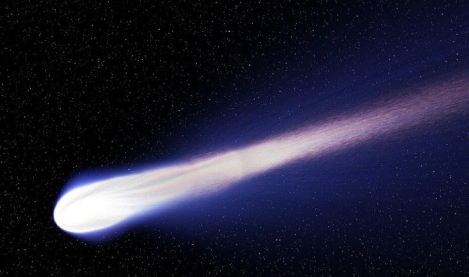 دنباله‌دار درخشان آزمین