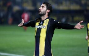 محرومیت لژیونر فوتبال ایران در یونان