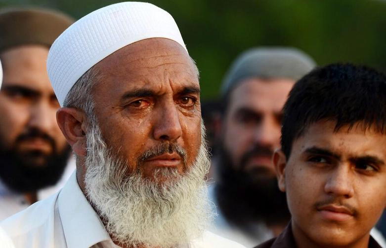 دیدنی های امروز؛ از پس لرزه های ترور هنیه تا مبارزه با کشت مواد مخدر در افغانستان تظاهرات در شهر پیشاور پاکستان