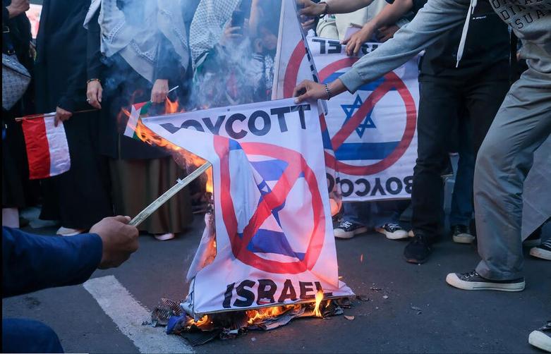 اعتراضات اندونزیایی ها به ترور اسماعیل هنیه