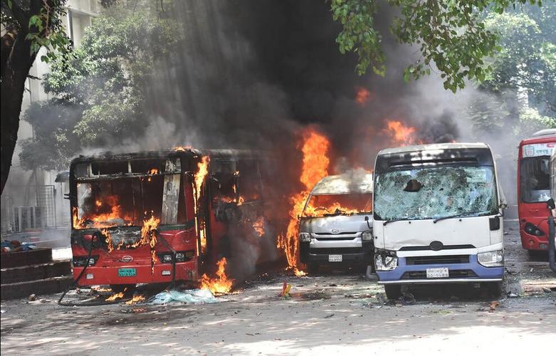 اعتراضات ضددولتی در شهر داکا بنگلادش