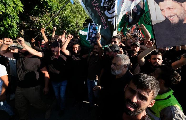 تشییع پیکر "ایمن ادریس" یک رهبر نظامی جنبش امل لبنان