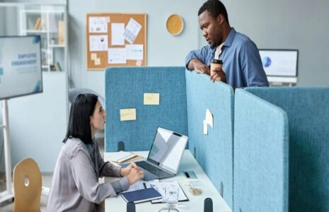 رفتارهای اشتباه در محل کار