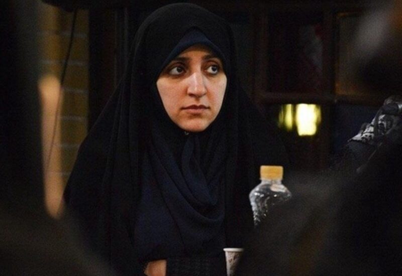 زهرا بهروز آذر