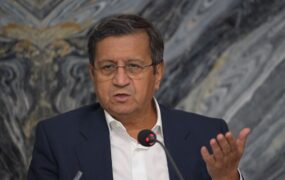 عبدالناصرهمتی