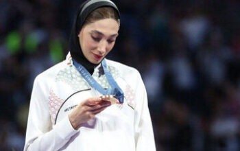 مبینا نعمت زاده