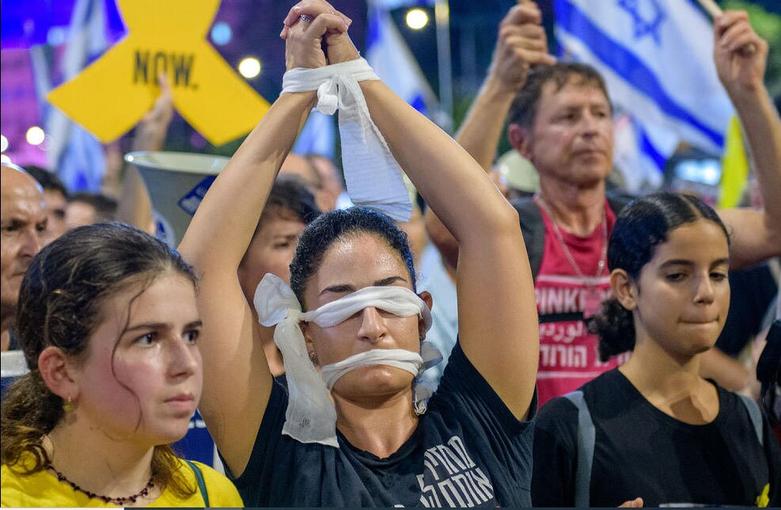 تظاهرات شبانه علیه نتانیاهو