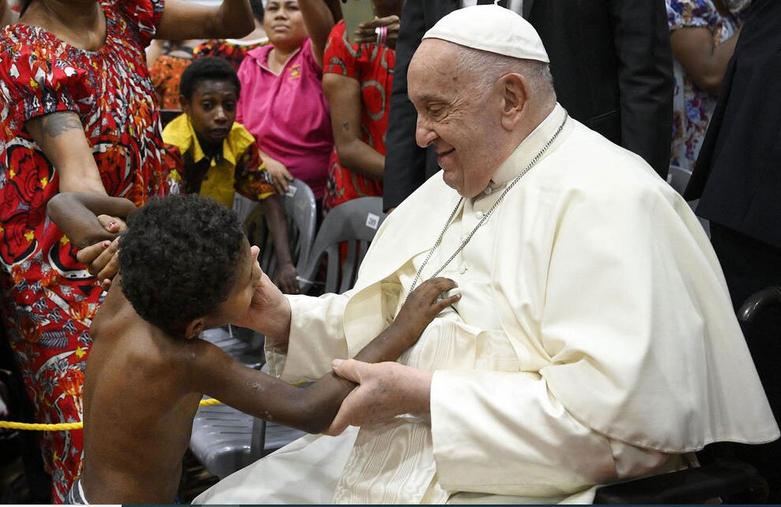  پاپ فرانسیس جزیره "پاپوا گینه نو" 