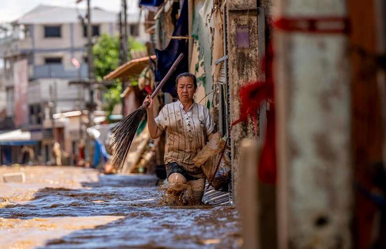 سیل در تایلند