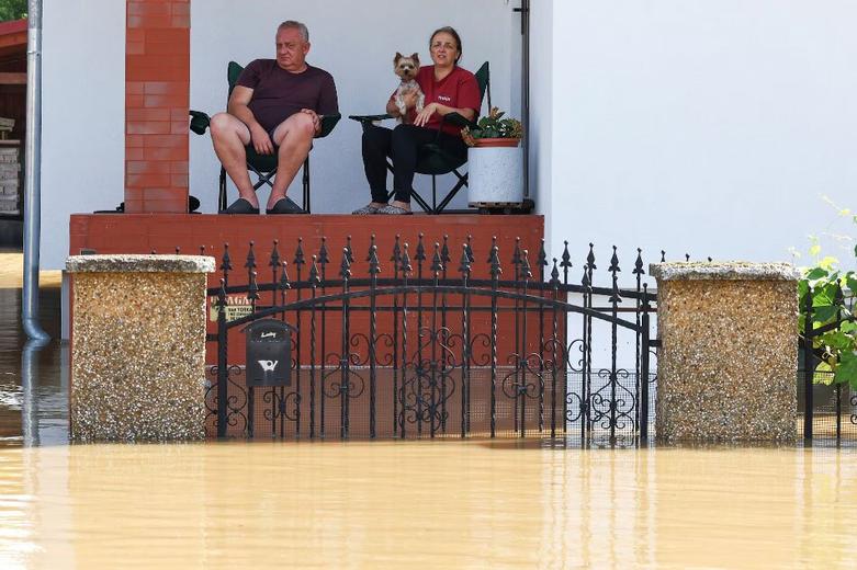 امداد و نجات سیلزدگان در لهستان