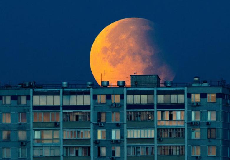 ماه گرفتگی در مسکو