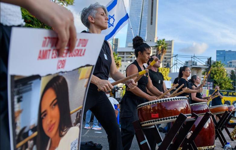 دیدنی های امروز؛ تشدید تنش بین اسرائیل و حزب الله تظاهرات در تل آویو برای امضای توافق آزادسازی اسرای اسرائیلی