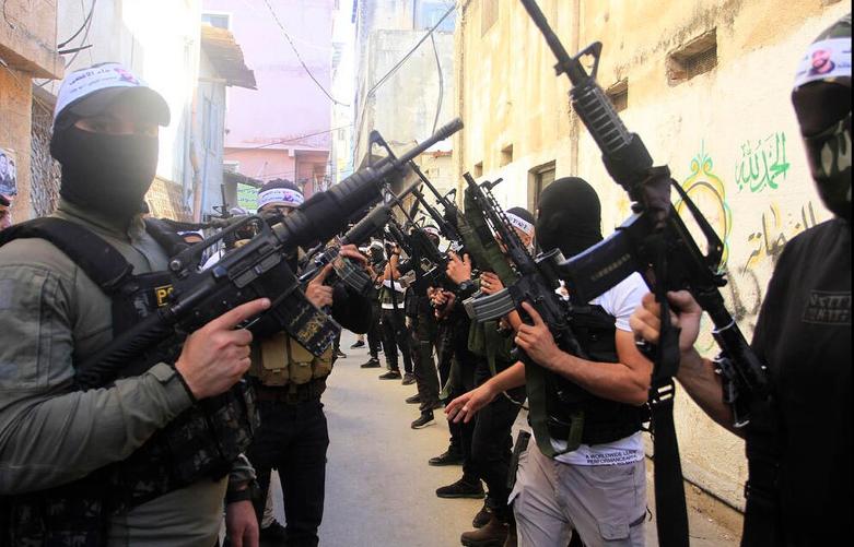 رژه گروه های مقاومت گردان بلطا و گردان های شهدای الاقصی 