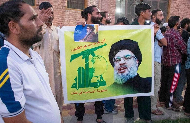 تظاهرات شیعیان و مسلمانان کشمیر در اعتراض به ترور سید حسن نصرالله 