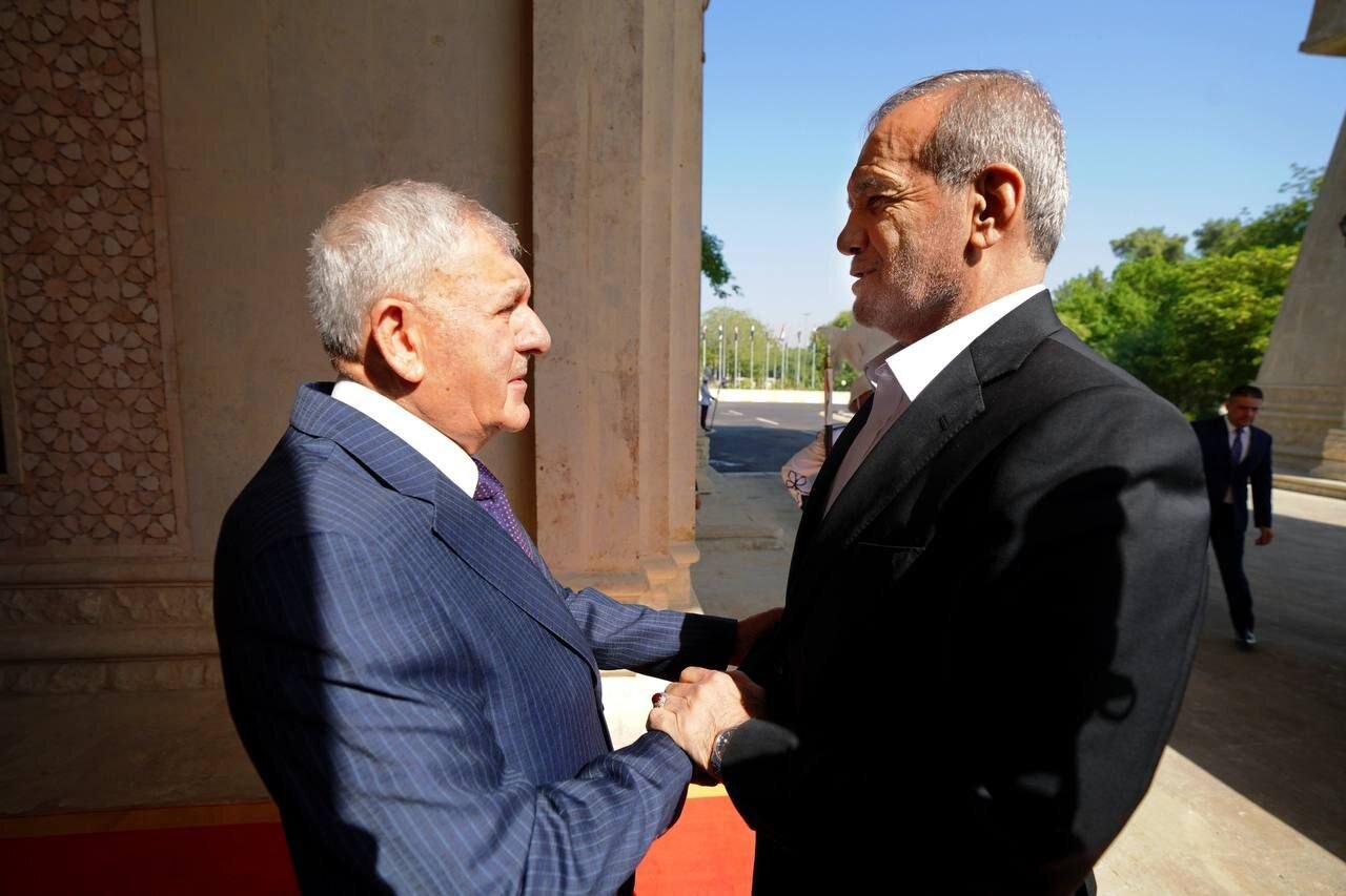 پزشکیان در کاخ صدام