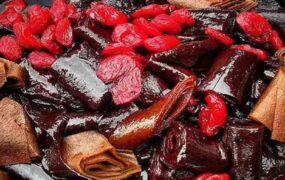 شرکت‌های تولید لواشک و آلوچه‌های غیرمجاز