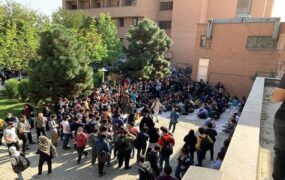 برگشت تمامی دانشجویان اخراجی به کلاس‌ها