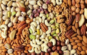 بهترین آجیل‌ها برای کم خونی