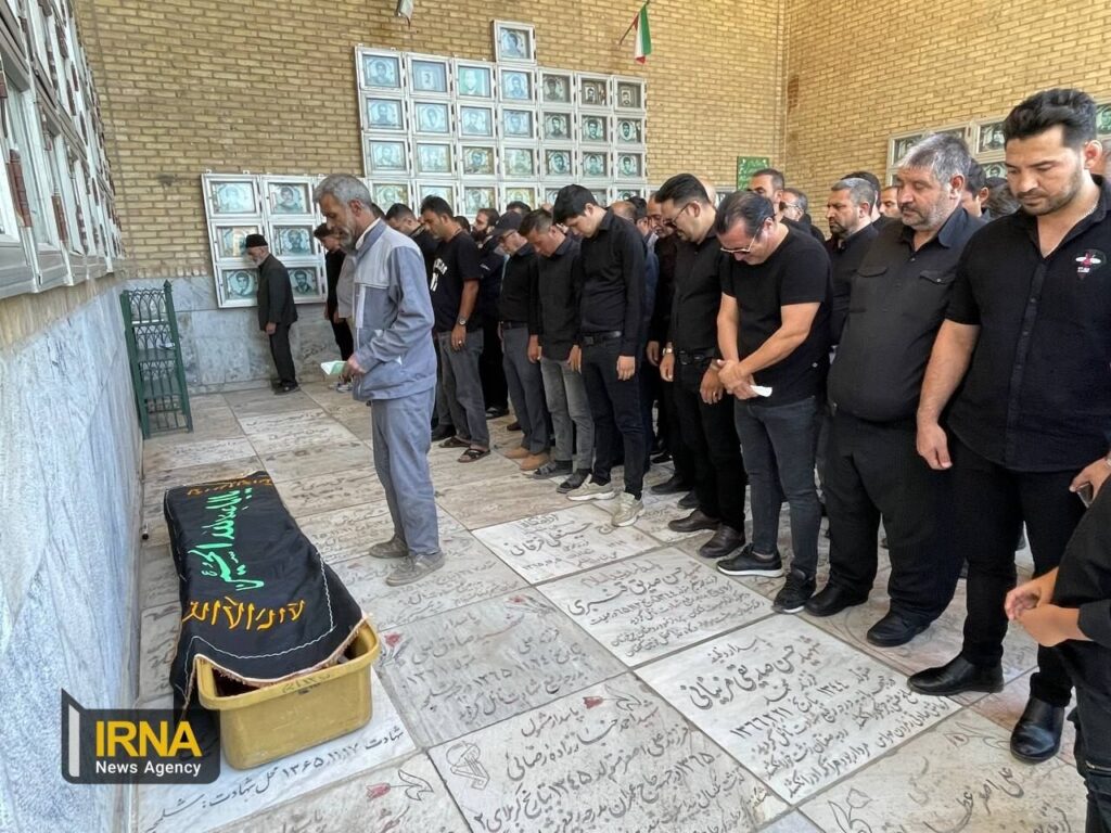 خداداد عزیزی