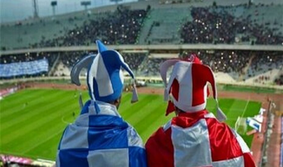 دیدار دو تیم پرسپولیس و استقلال در اراک
