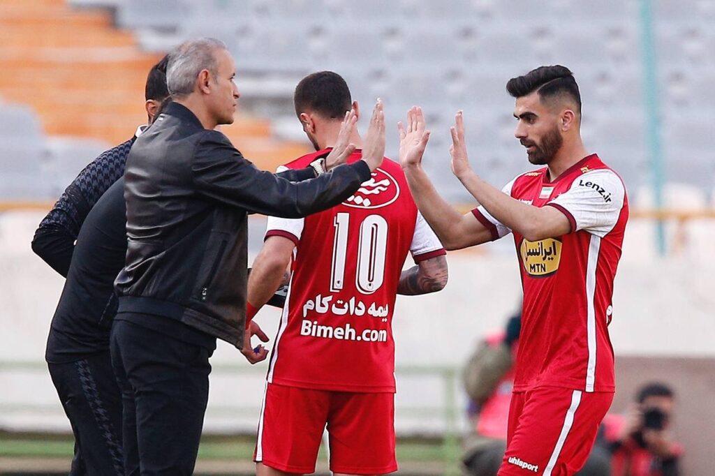 سینا اسدبیگی