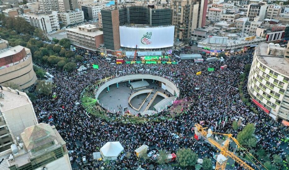 ممنوعیت تردد به سمت میدان ولیعصر
