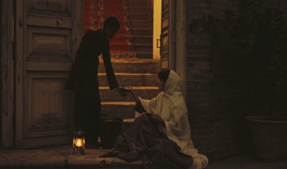 فیلم شطرنج باد عتیقه فروشی