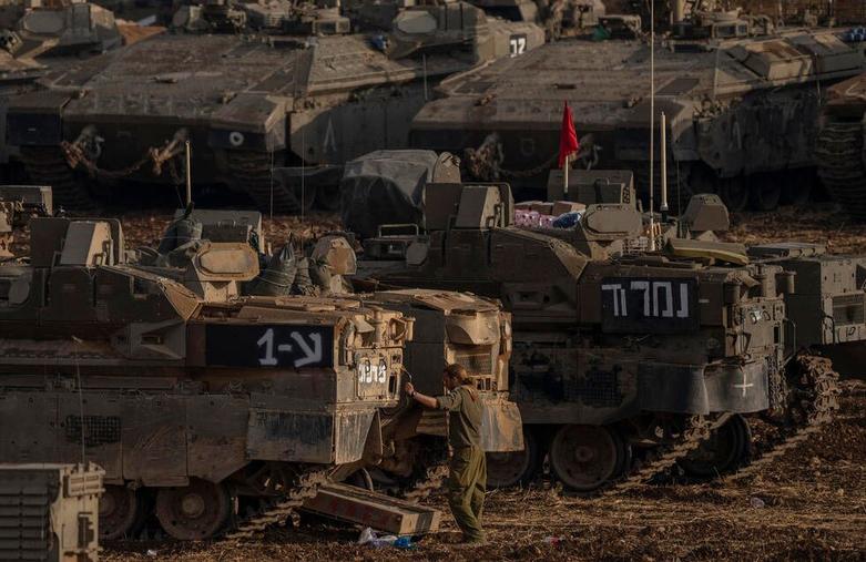 تجمع تانک های ارتش اسرائیل در مرز با لبنان