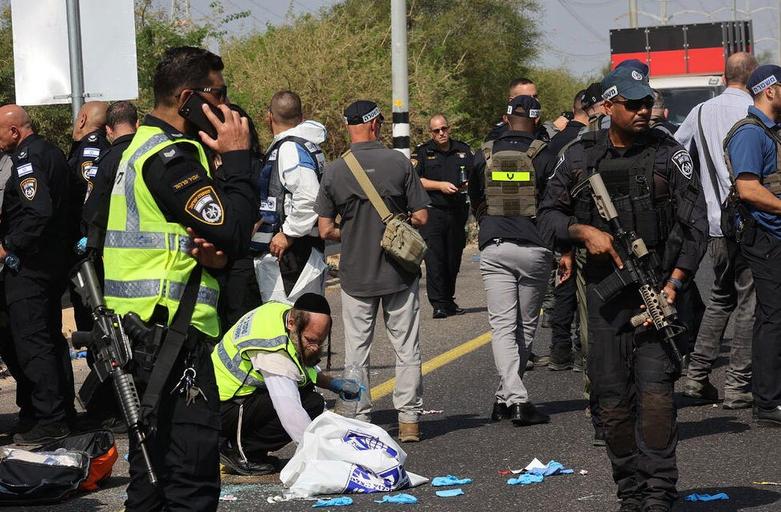 عملیات یک فلسطینی علیه نیروهای امنیتی اسرائیل 