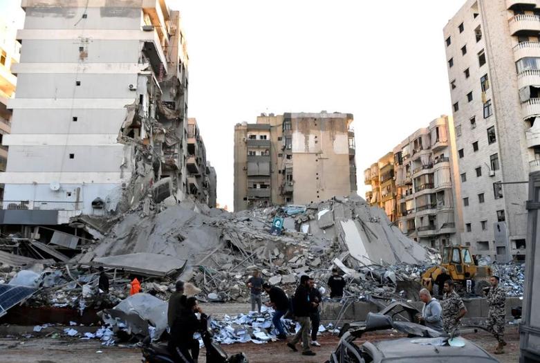 بمباران شعب بانک "قرض الحسن" در شهر بیروت