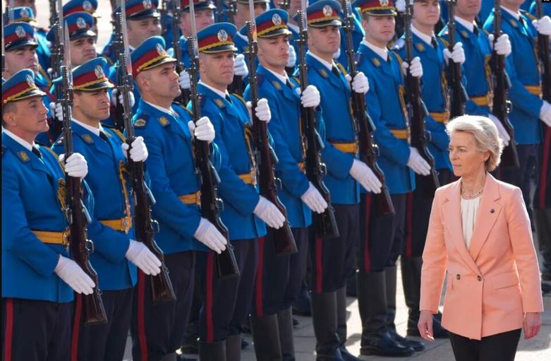 استقبال از رئیس کمیسیون اروپا 